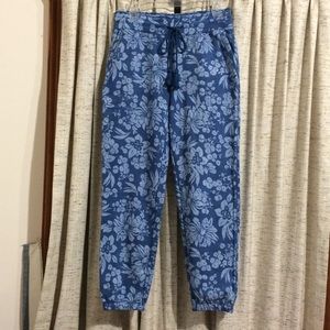 Daily Practice by Anthropologie Blue Floral Pants